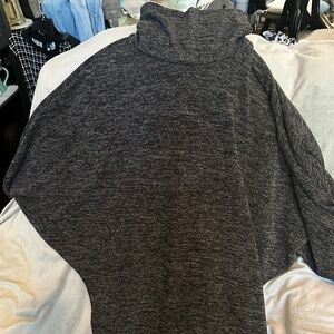 Women's Mon Ami drk gray batwing cowlneck tunic - Size XL